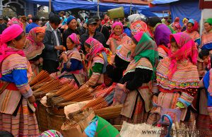 2-Day Bac Ha Market & Sapa Tour from Hanoi (Every Saturday)