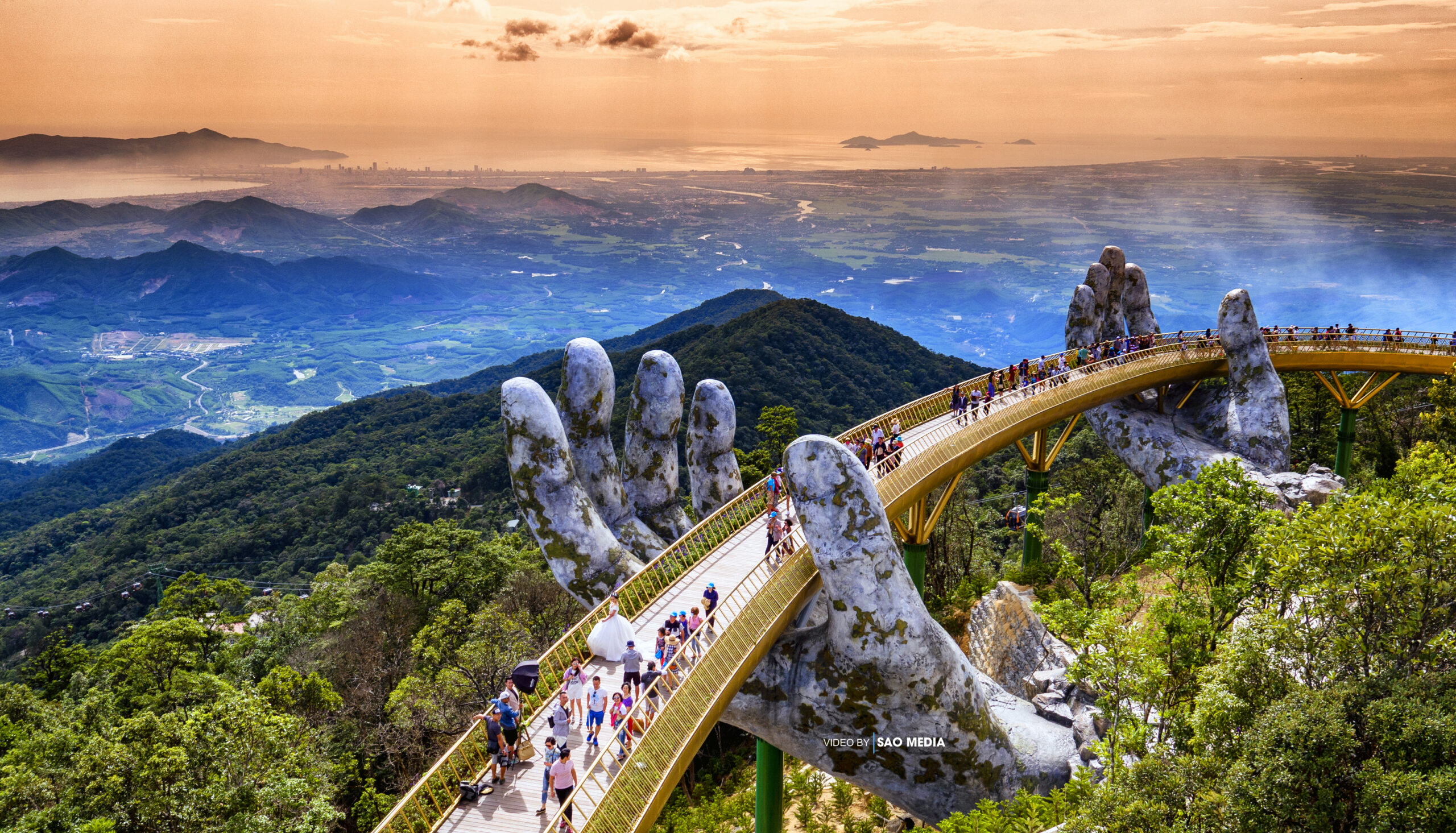 A breathtaking panoramic view from the Golden Bridge at sunset