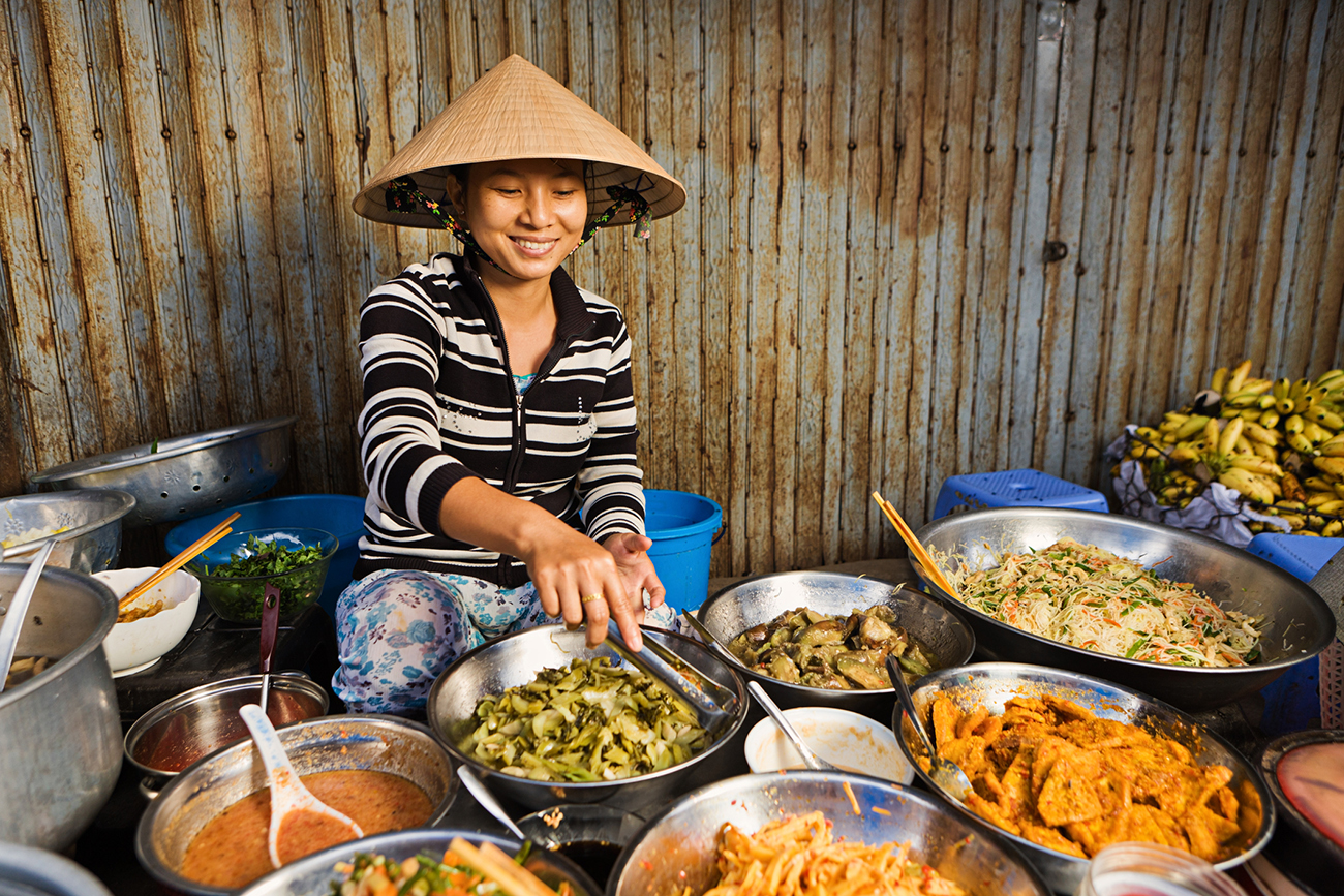 Enjoy the local food in Da Nang and Hoi An just from 1$