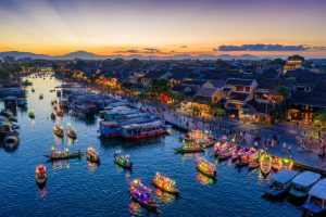 Marble Mountains & Hoi An Ancient Town Sunset Group Tour from Da Nang