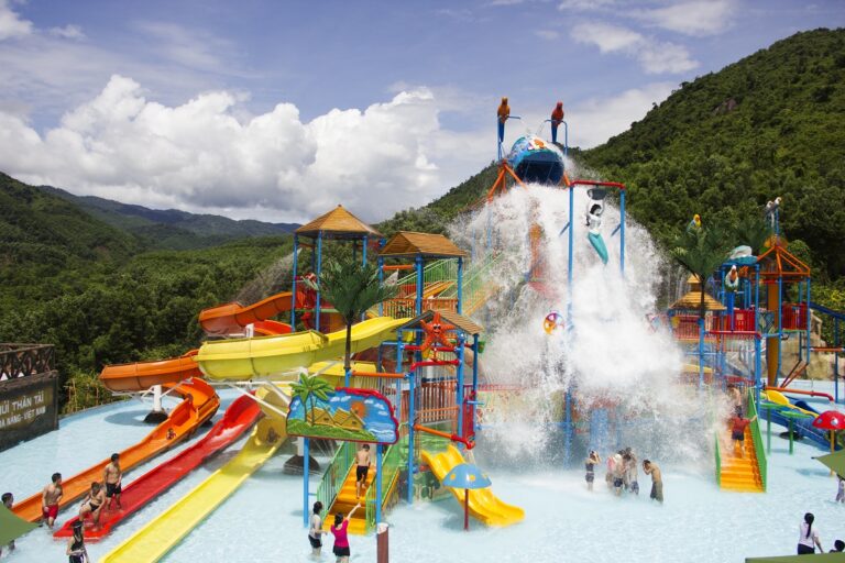 2-Day Hot Spring Park & Ba Na Hills Tour from Da Nang