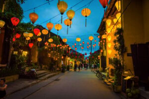 Marble Mountains & Hoi An Ancient Town Sunset Group Tour from Da Nang