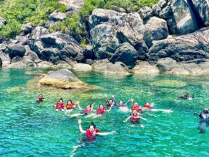 Enjoy snorkeling at Xep Beach, Cham Island with Dacotours' local experts