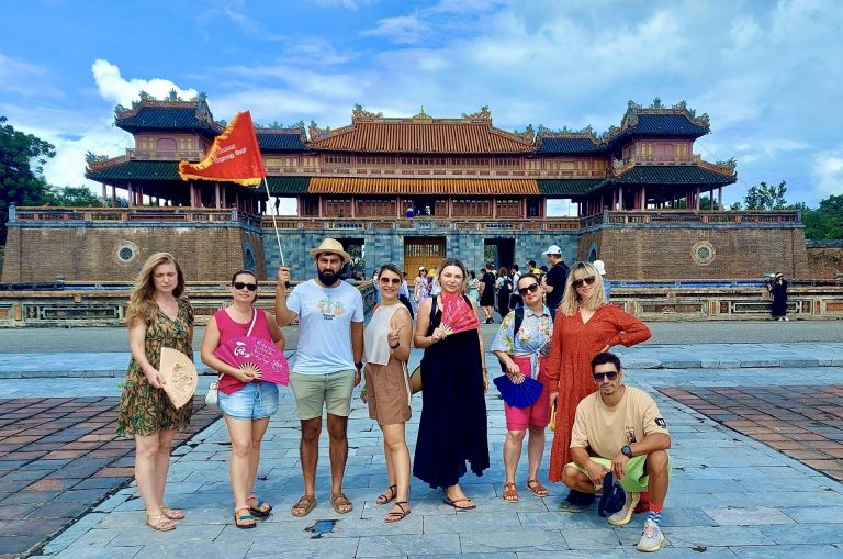 Deluxe Hue City Tour from Da Nang with River Cruise