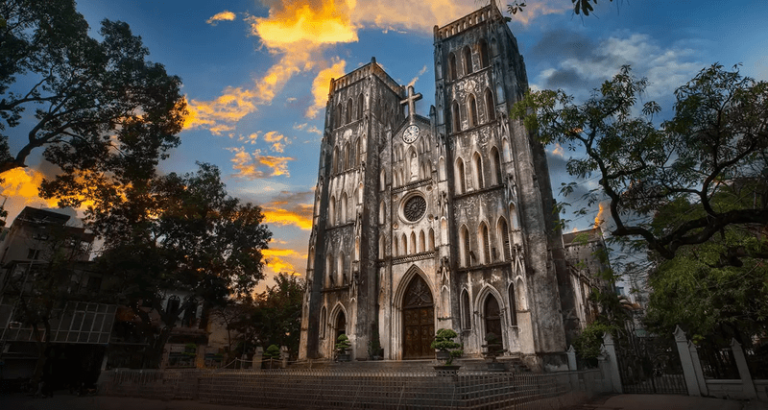Full Day Hanoi City Tour by Local Experts