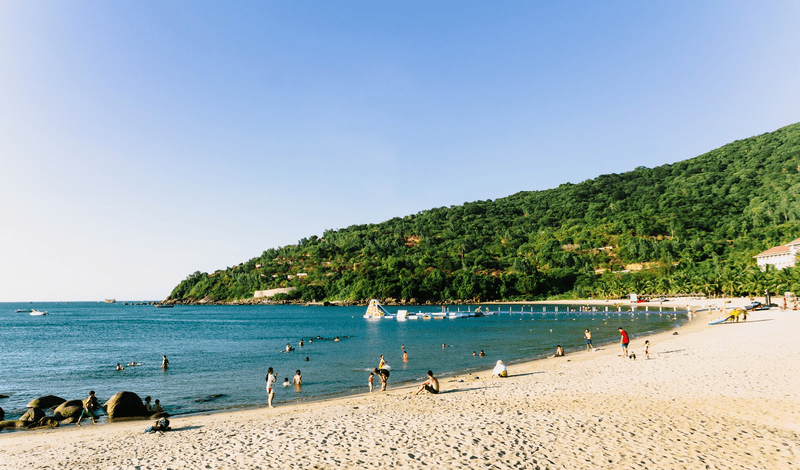 Tien Sa Beach - One of The Best Beaches in Da Nang Vietnam