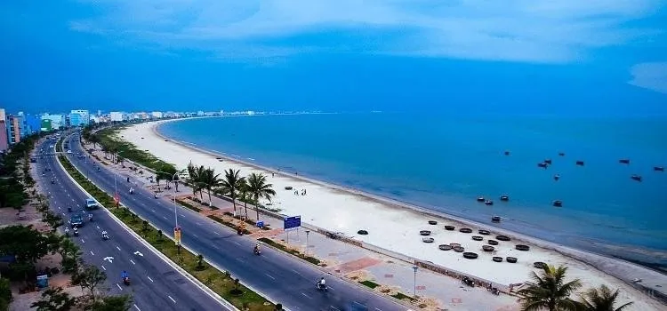 Nguyen Tat Thanh Beach – The Coast Most Tourists Completely Miss