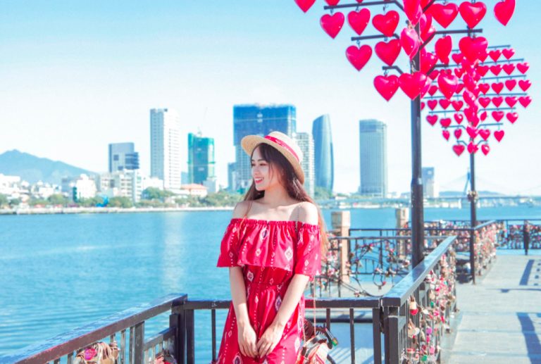 Ultimate Guide to Top 8 Da Nang Attractions by Local Experts
