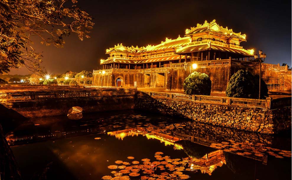 Hue at Night – A Different and Peaceful Side of the City