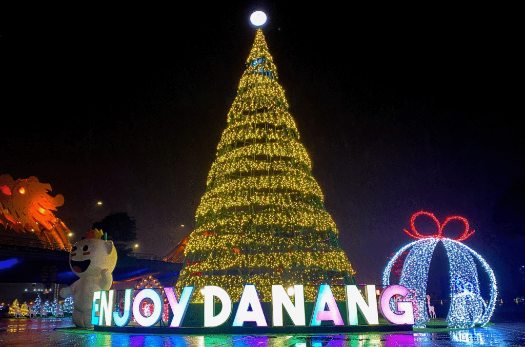 Experience the Christmas festive atmosphere around Da Nang in December